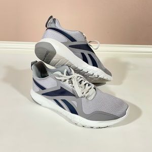 Reebok Mens size 10.5 like new!